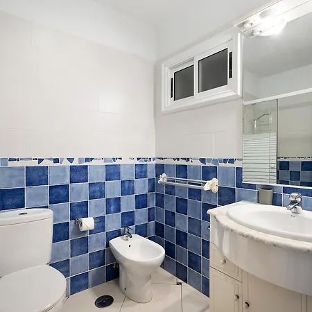 Apartment Geranios 82